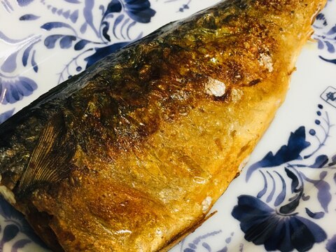 フライパンでふっくら焼ける‼塩サバ
